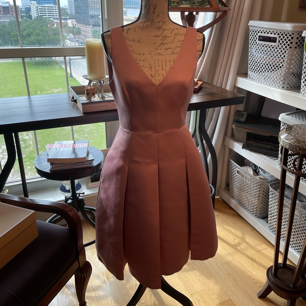 ❤️Beautiful BCBG Maxazria dress❤️